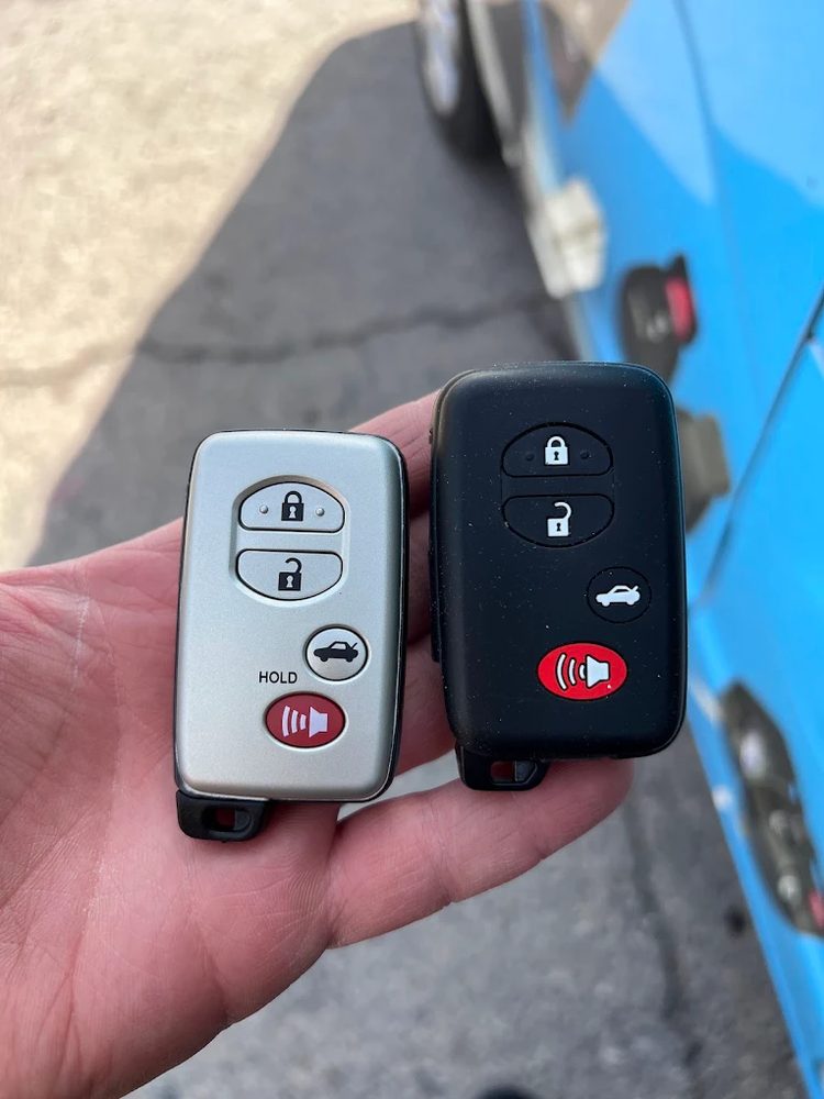 Toyota key fob replacement comparison